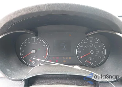 2018 Kia Optima Lx z USA, uszkodzony, nr VIN KNAGT4L32J5234905